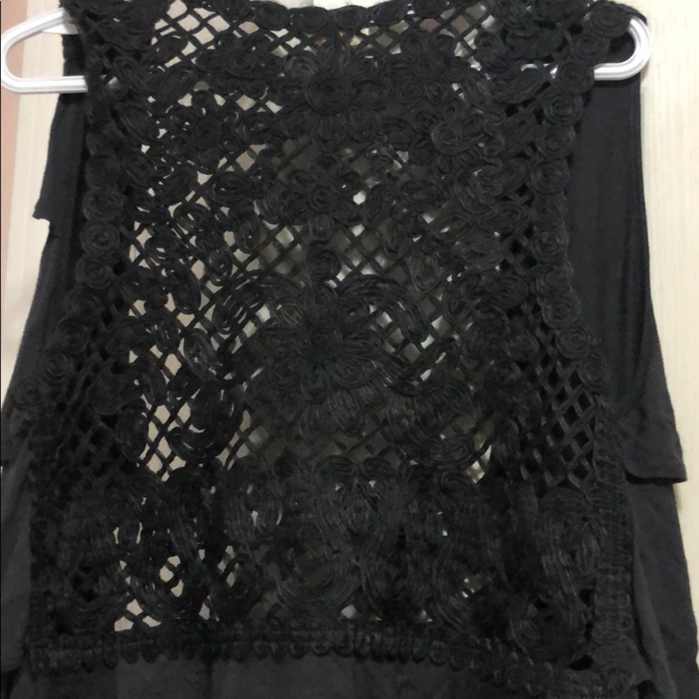 Crochet back jacket - Picture 3 of 3